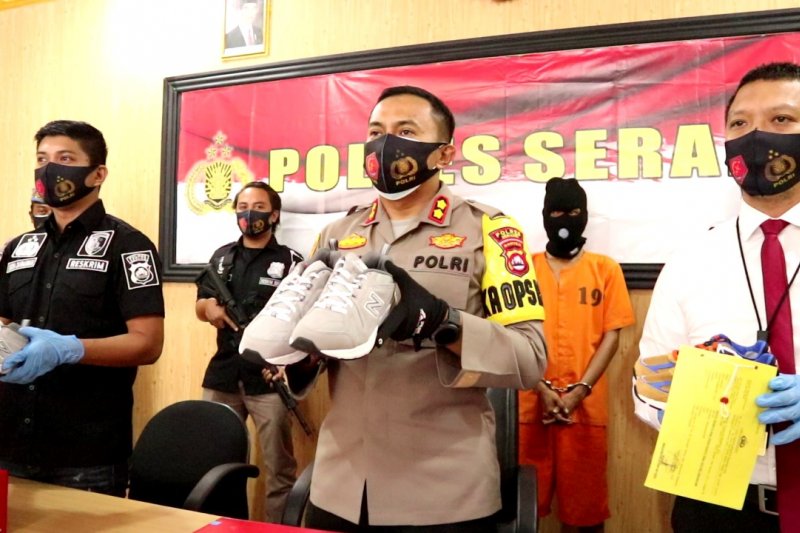 Polisi bongkar ribuan sepatu siap ekspor senilai Rp570 juta
