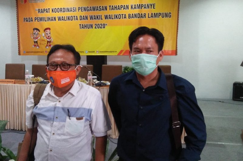 Akademisi dorong calon kepala daerah berkampanye menggunakan media sosial