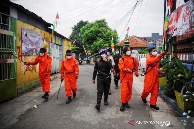 Karya Bakti TNI di Bandung