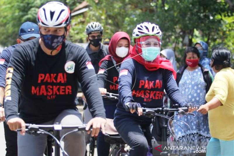 Gubernur Jatim Khofifah Kampanye Pakai Masker