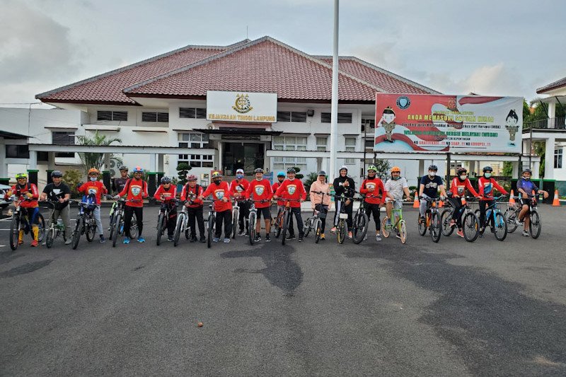 Kajati Lampung ajak pegawai cegah COVID-19