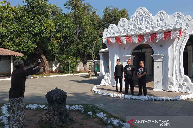 Masuk zona merah COVID-19 kunjungan wisatawan Kota Cirebon anjlok