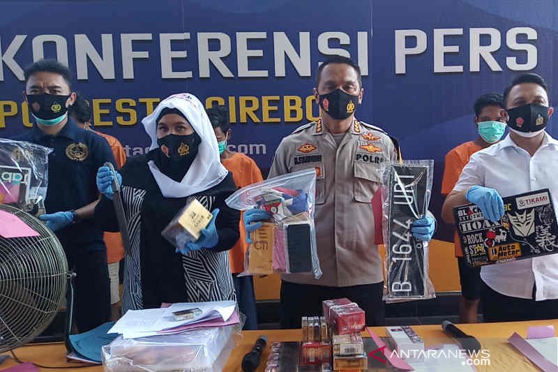 Polresta Cirebon tangkap empat pelaku pencurian dengan kekerasan