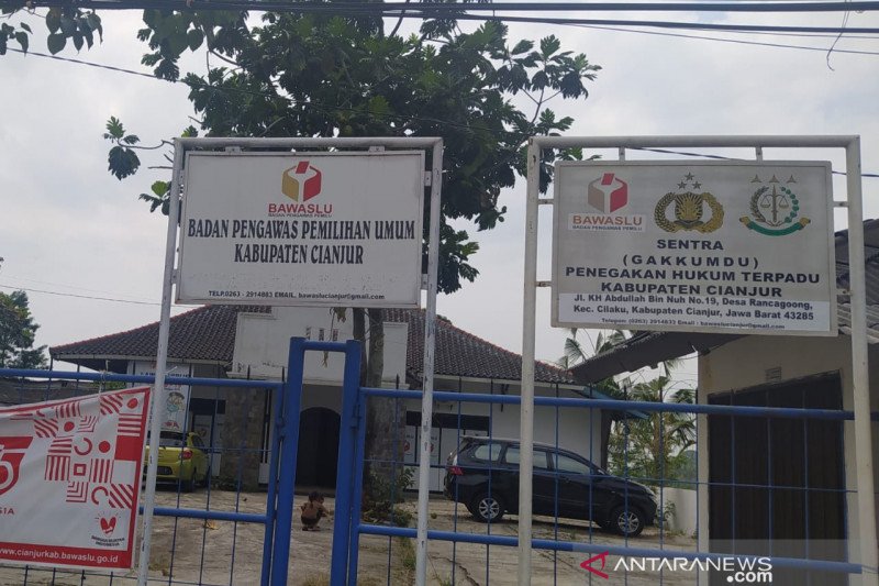 Langgar kode etik, tiga anggota Panwascam di Cianjur diberhentikan