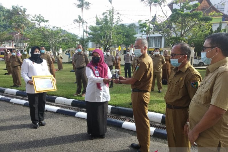 Pesisir Selatan Terima Penghargaan Kemenkeu Terkait Wtp Antara Sumbar 3441