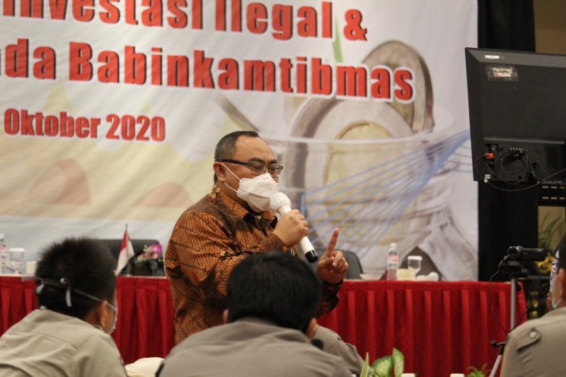 OJK dan Babinkamtibmas cegah investasi ilegal di perdesaan