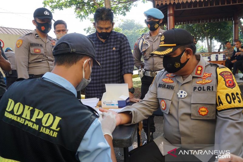 Polres Cianjur gelar tes cepat untuk mengetahui kesehatan anggota