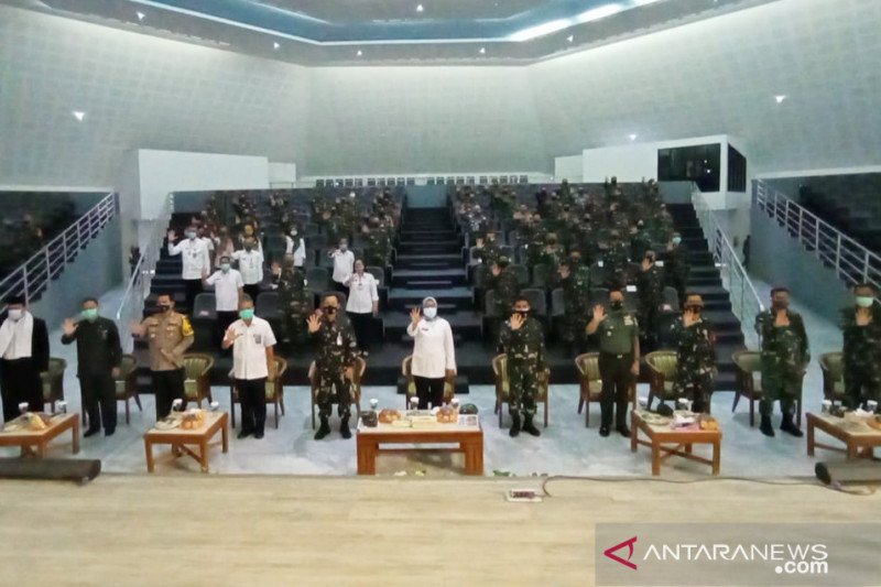 Bupati Bogor puji TNI rampungkan jalan penghubung dua provinsi