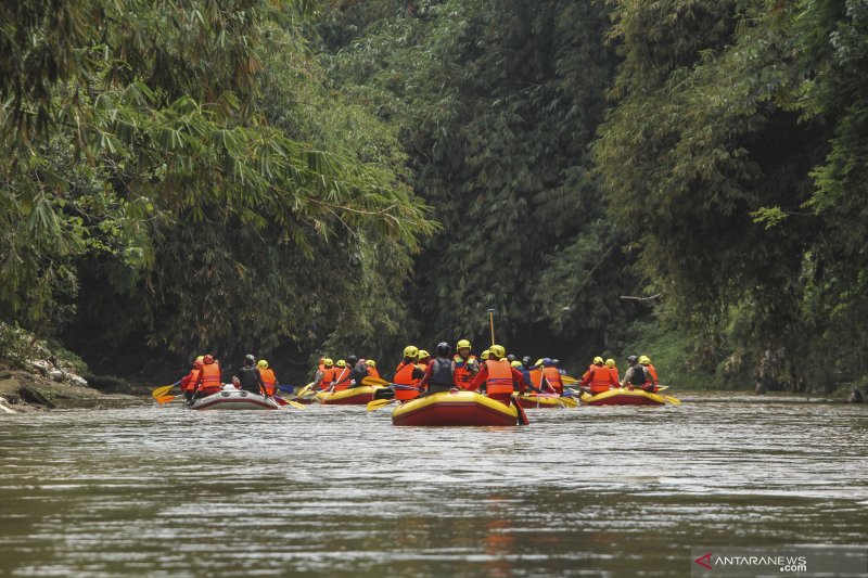 Pemerintah Kota Depok pantau area rawan longsor di musim hujan