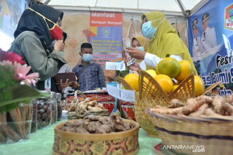 Aneka rempah di Festival Rempah Sumsel