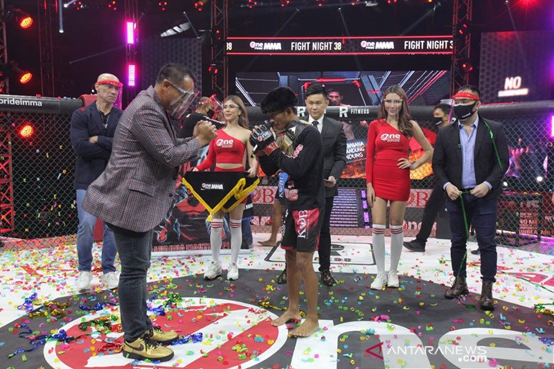 Ade Permana Catat Enam Kemenangan Beruntun Di One Pride Antara News