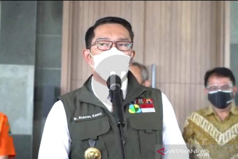 Gubernur Jabar siapkan petugas untuk tes usap wisatawan yang ke Garut