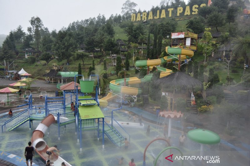 Wisatawan mulai ramai kunjungi objek wisata di Garut