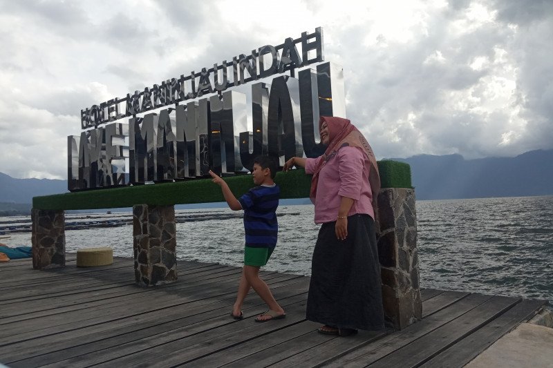 Kunjungan wisatawan ke Agam berkurang 111.401 orang selama 2020