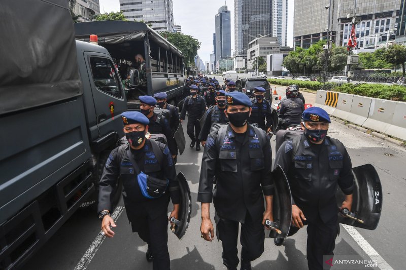 Polisi amankan pelajar bawa pistol mainan ke unjuk rasa