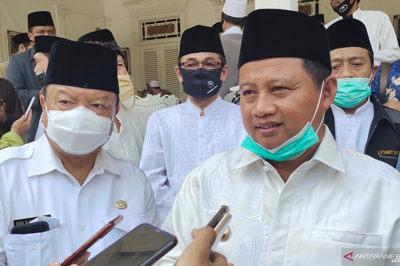 Wagub Jawa Barat minta ponpes jalankan protokol kesehatan ketat
