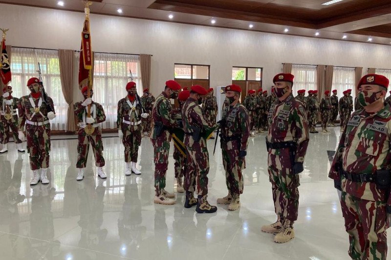 Danjen Kopassus rotasi dua pejabat strategis