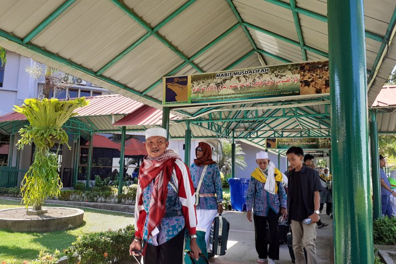 Sekitar 70 persen pendaftar ibadah umrah Kepri di atas 50 tahun