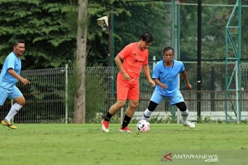 Obituari - Ricky Yakobi, sang lagenda dan kenangan cikal bakal Gamba Osaka