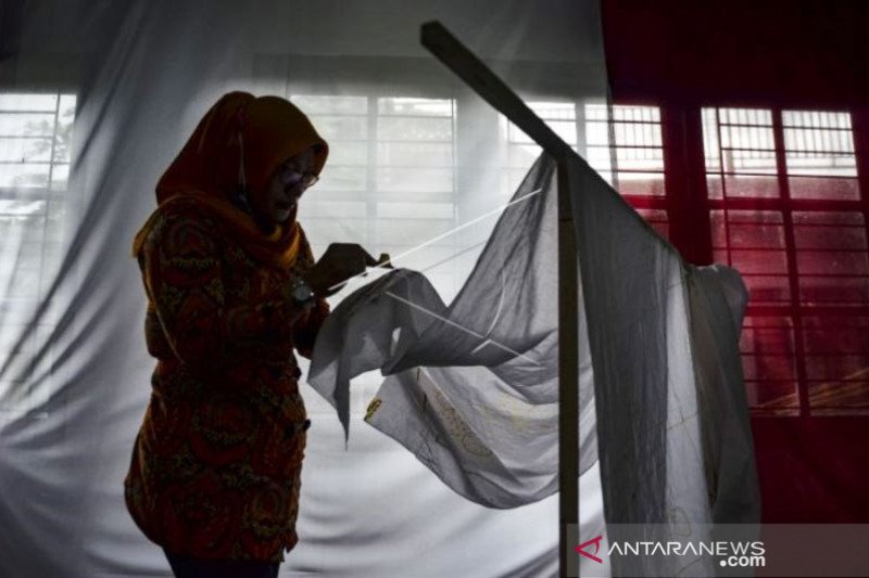 Pelatihan Batik Tulis Bagi UMKM