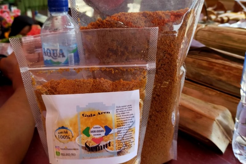 Perajin gula semut Naringgul dapat pesanan 4 ton setiap bulan