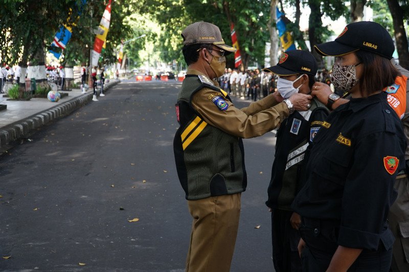 Wali kota mengajak masyarakat ciptakan iklim politik kondusif