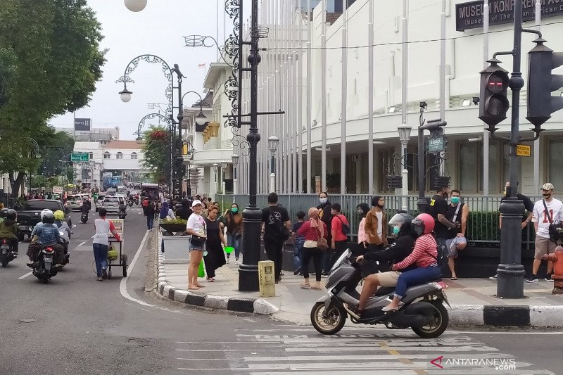 Jumlah kasus COVID-19 terus melonjak di Kota Bandung