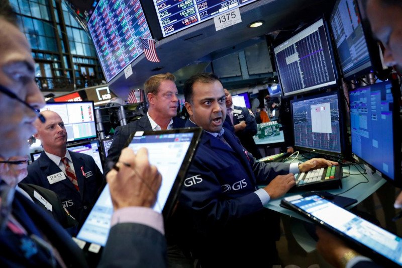 Saham-saham Wall Street dibuka lebih tinggi didukung saham energi