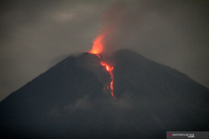 Gunung semeru 2021 letusan Letusan Gunung