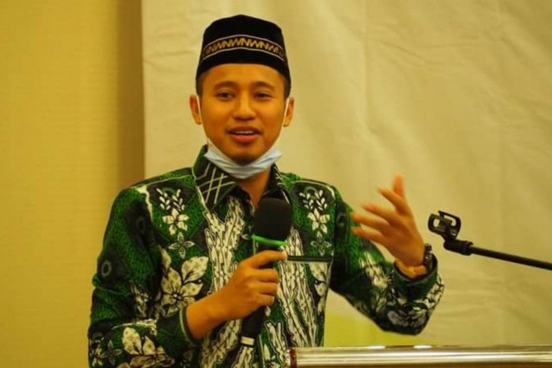 Syafii Efendi jadi Rektor Universitas Halim Sanusi di usia 29 tahun