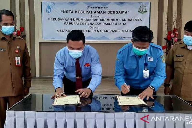 Perumda Danum Taka Dan Kejaksaan Negeri Penajam Teken Nota Kesepahaman Antara News Kalimantan