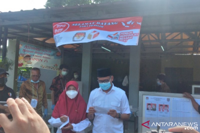 Partai pendukung Pradi-Afifah mengucapkan selamat kepada Idris-Imam