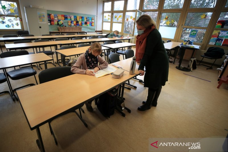 Lawan COVID-19, Jerman bakal suntikkan vaksin Pfizer pada 27 Desember