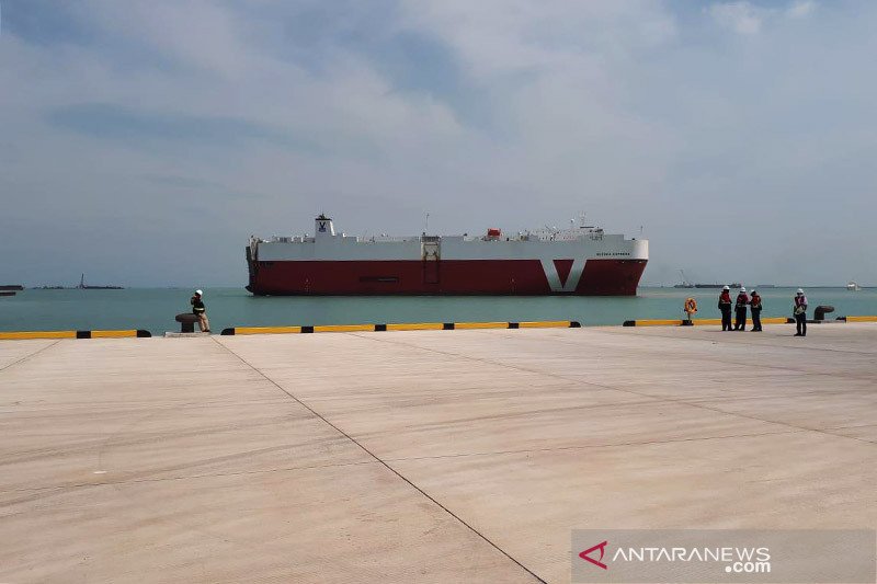 Presiden Jokowi resmikan pengoperasian perdana Pelabuhan Patimban