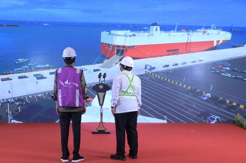 Presiden saksikan ekspor perdana dari Pelabuhan Patimban