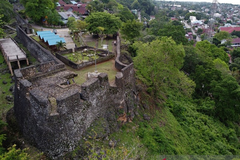 BENTENG KERATON BUTON