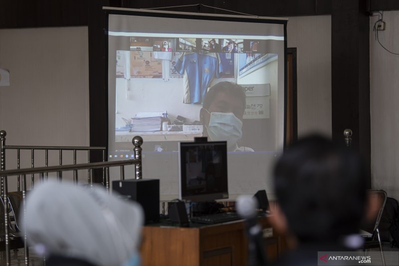 Johan Anuar Jalani Sidang Perdana