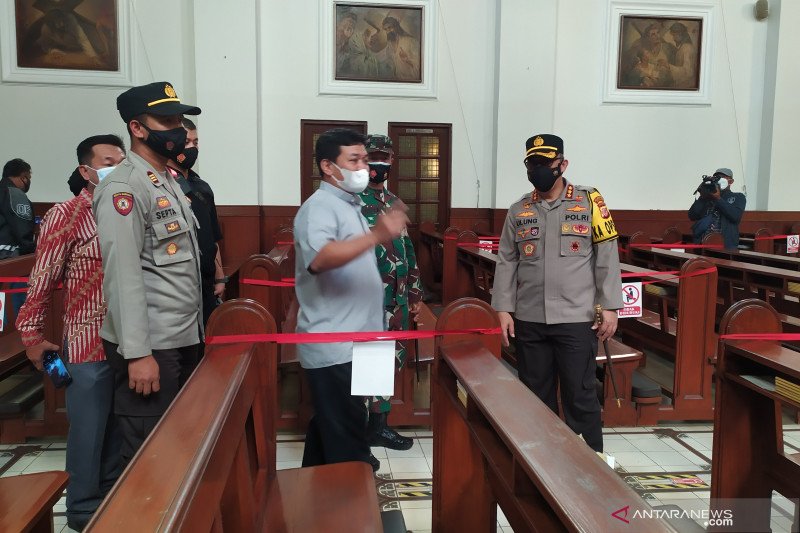 Polisi cek gereja di Bandung pastikan terapkan protokol kesehatan