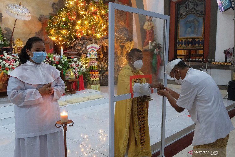Susunan Acara Perayaan Natal Katolik : Natal Yang Muram ...