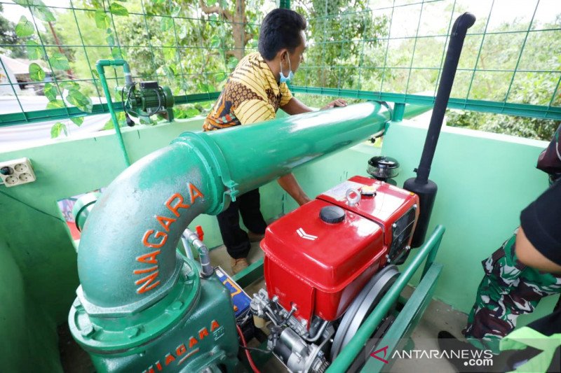 Bupati Bogor pasang 19 pompa air di kawasan langganan banjir