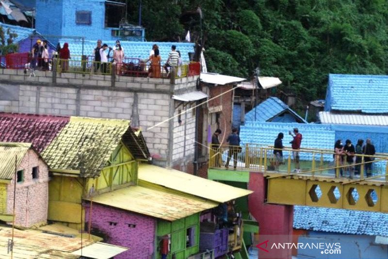 Libur Tahun Baru Di Kampung Jodipan Malang