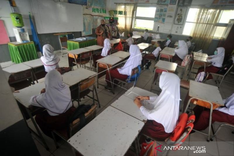 Sekolah Tatap Muka Di Padang