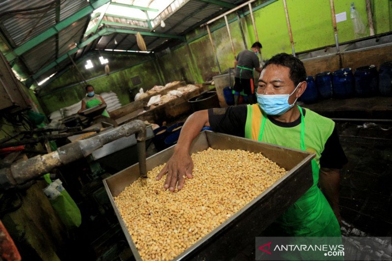 Satgas Pangan Polda Jabar antisipasi dampak kenaikan harga kedelai