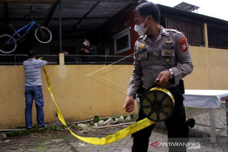 Penggerebekan Rumah Terduga Teroris