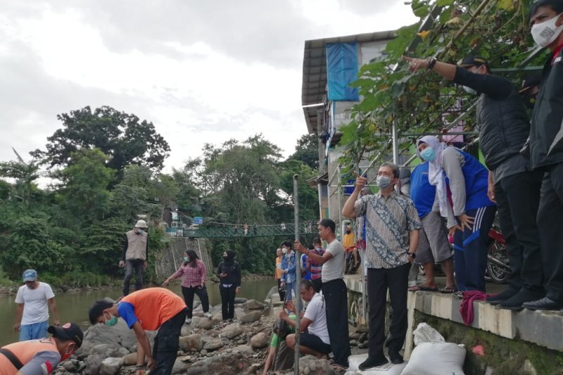 Wakil Wali Kota Bogor tinjau DAS Ciliwung dan Sungai Cibalok