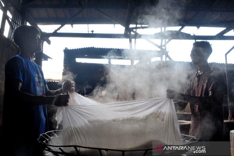 Produsen tahu tempe berencana istirahat produksi