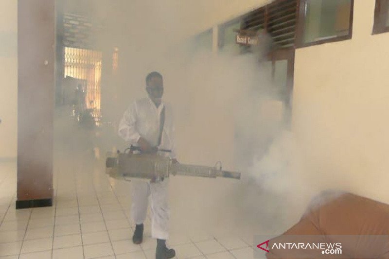 Tim gabungan PPKM Gunung Kidul lakukan sterilisasi kantor pemerintahan