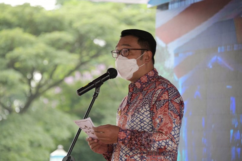 Ridwan Kamil berduka bagi warga Jabar korban kecelakaan Sriwijaya Air