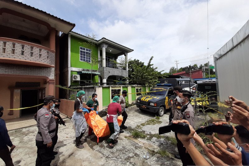 Polisi duga mayat wanita di Tanjungpinang korban pembunuhan