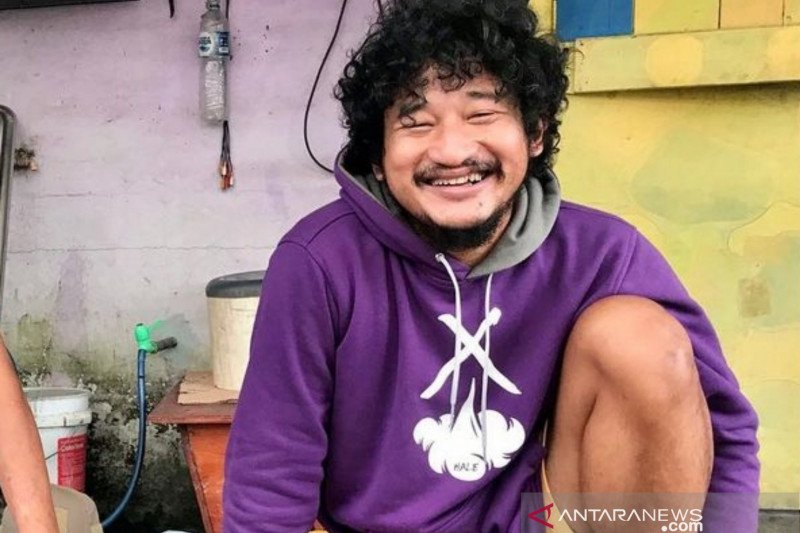 Awas, pelaku eksibisionis berkeliaran di Komplek Abadi Duren Sawit, kata Isa Bajaj